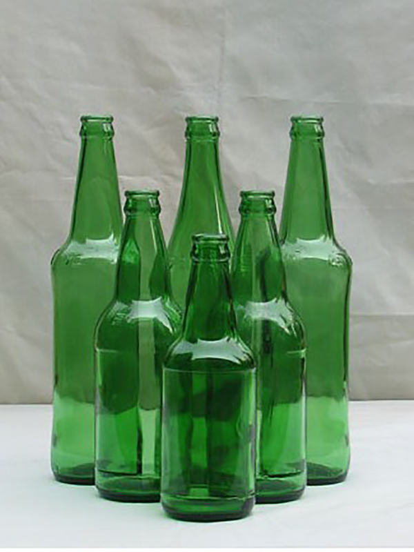 Beer bottle, carbonated beverage bottle, sparkling wine bottle